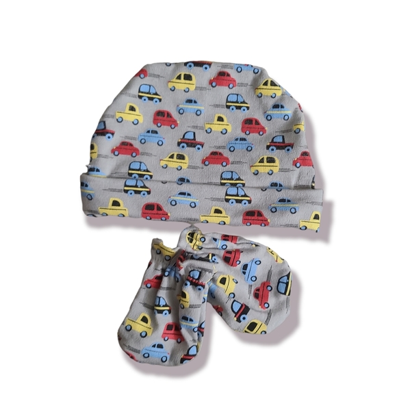 Infant Hat and Mitten Set - Picture 2 of 6